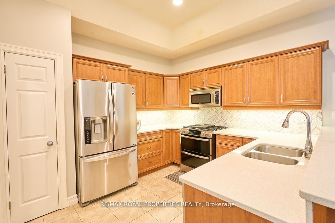 70 Tanoak Dr, #61