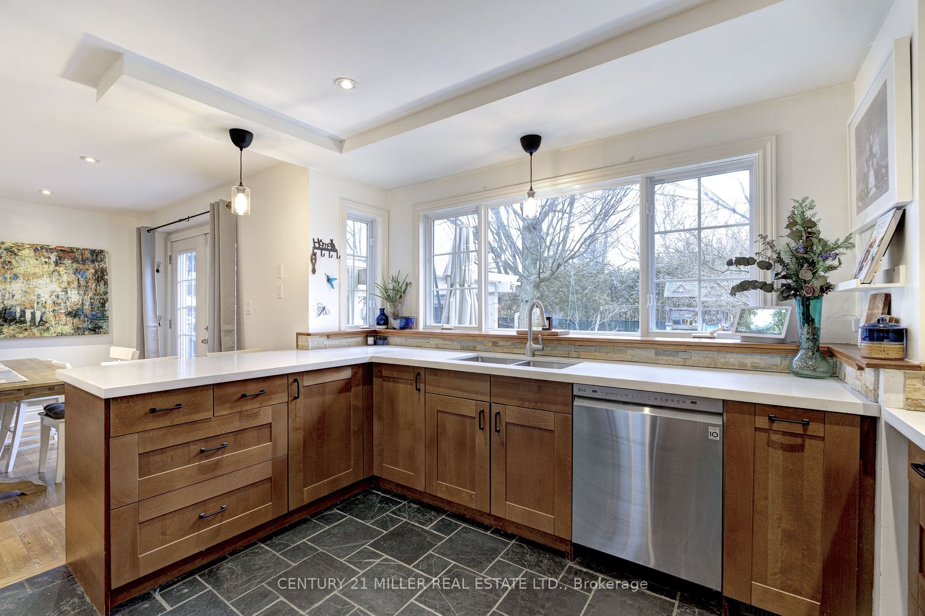 55 Hatton Dr
