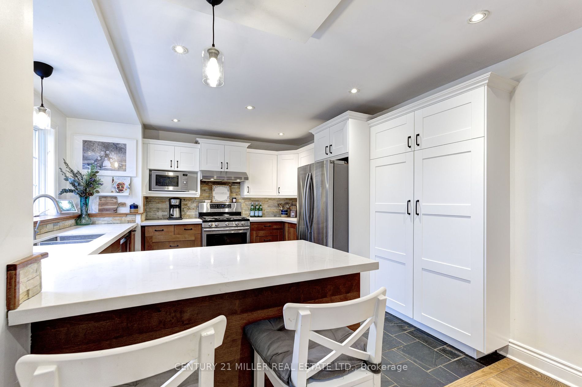 55 Hatton Dr
