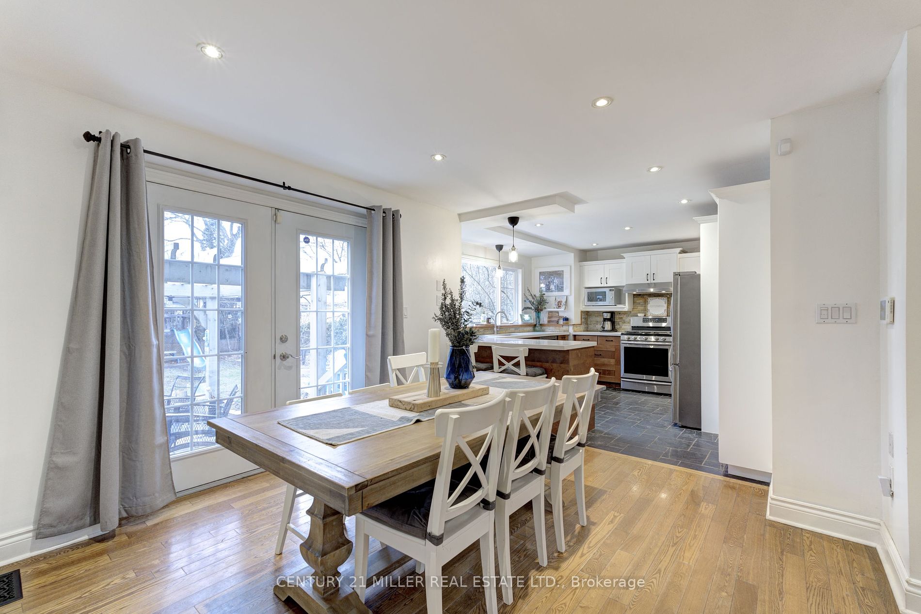 55 Hatton Dr