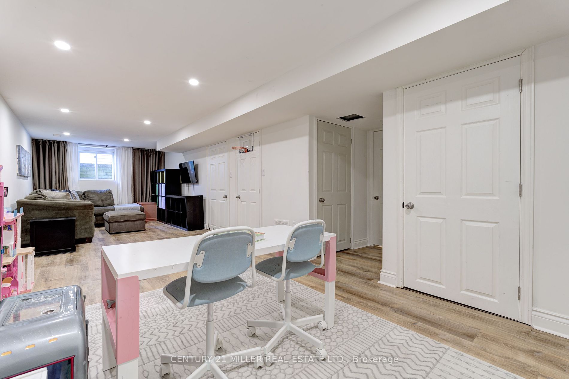 55 Hatton Dr