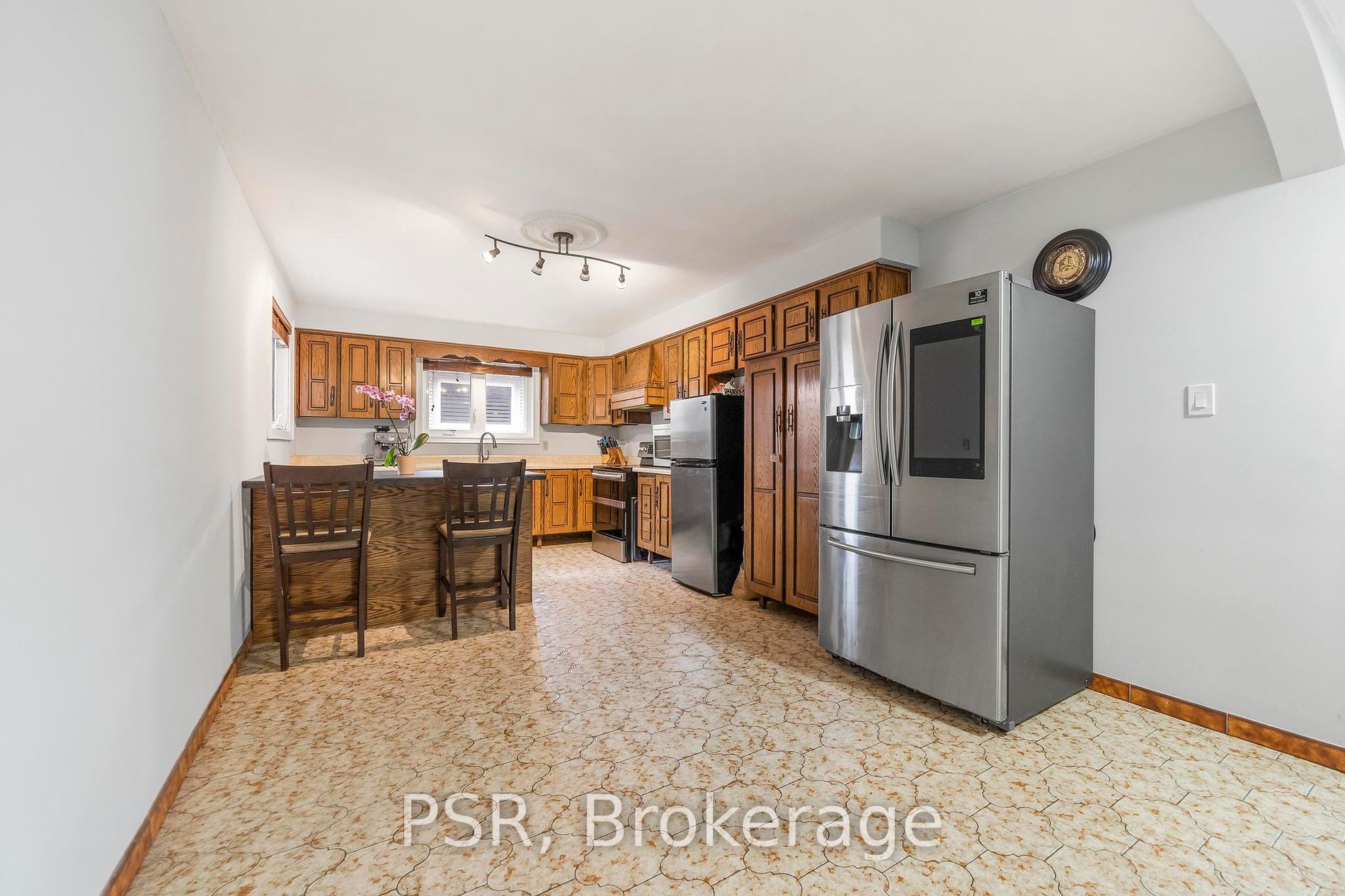 310 Hemlock Ave
