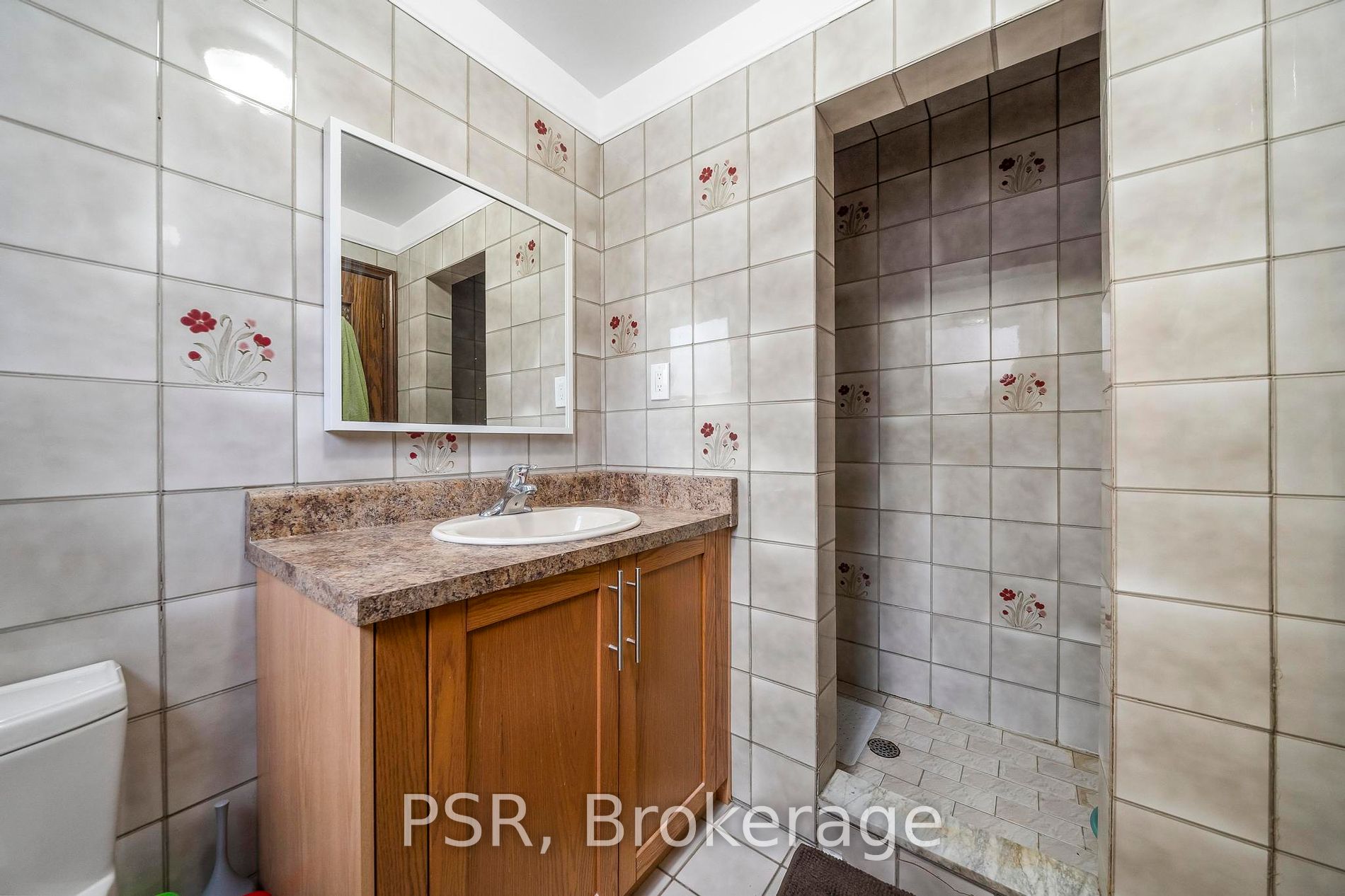 310 Hemlock Ave