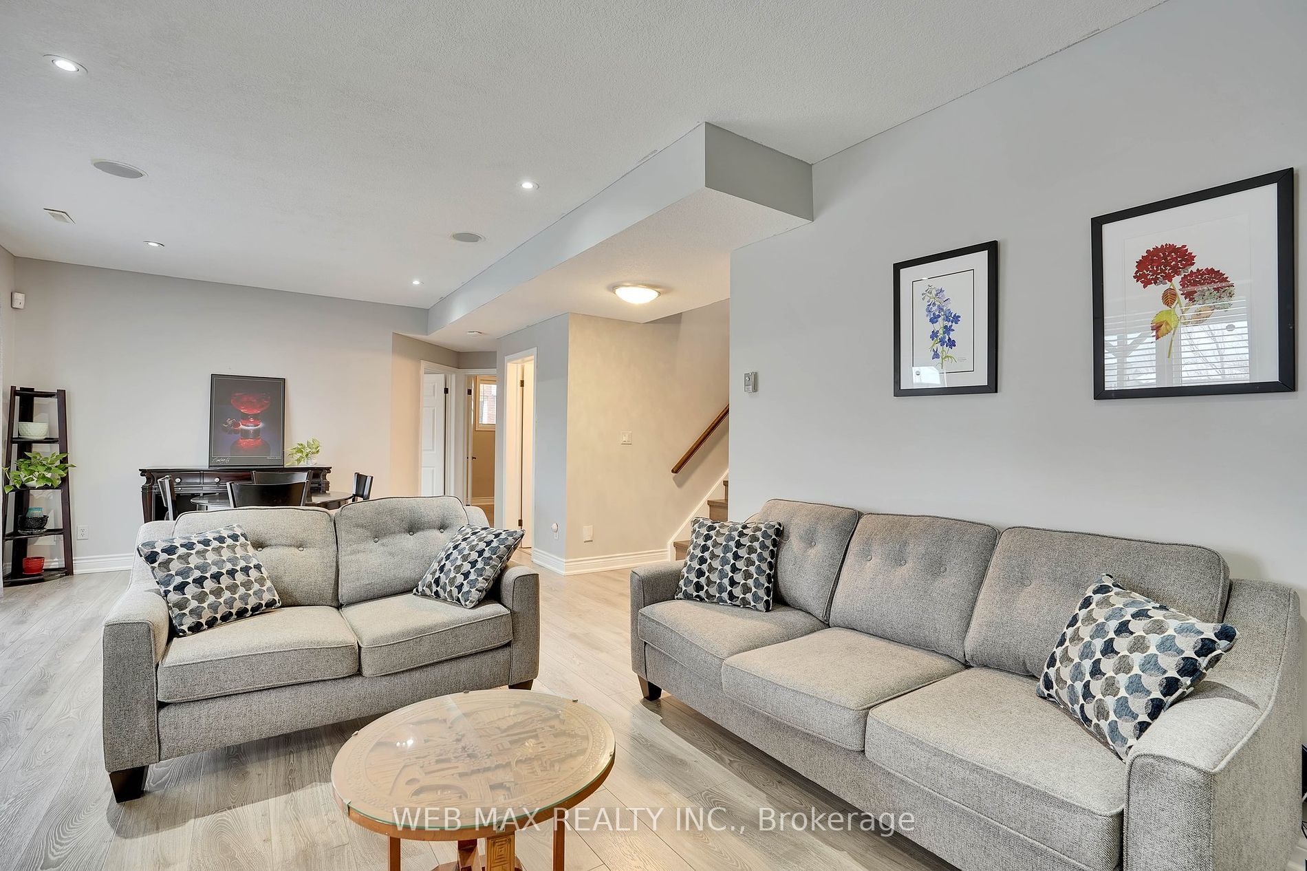 204 Kingfisher Avenue