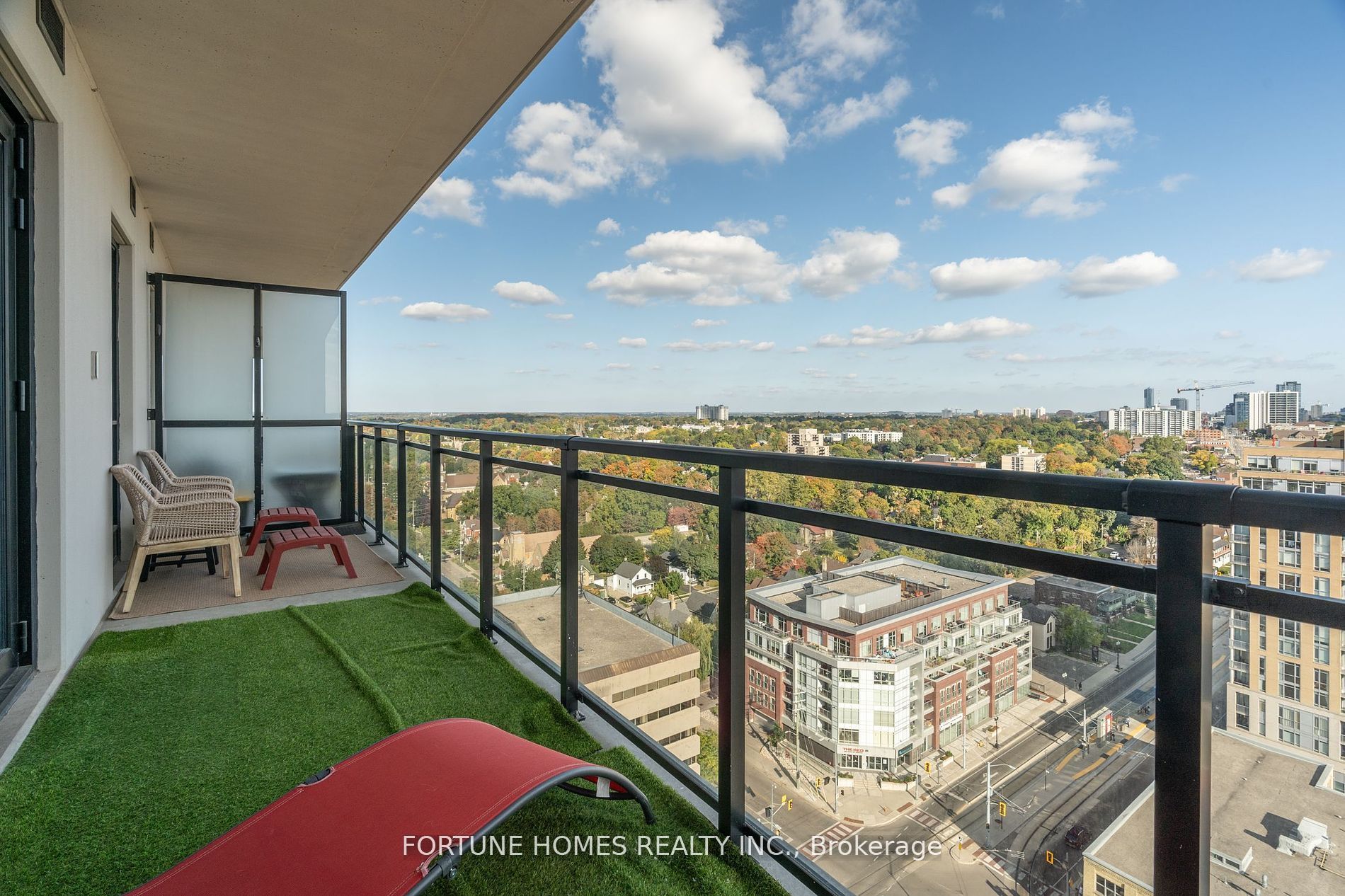 181 King Street S, #1712