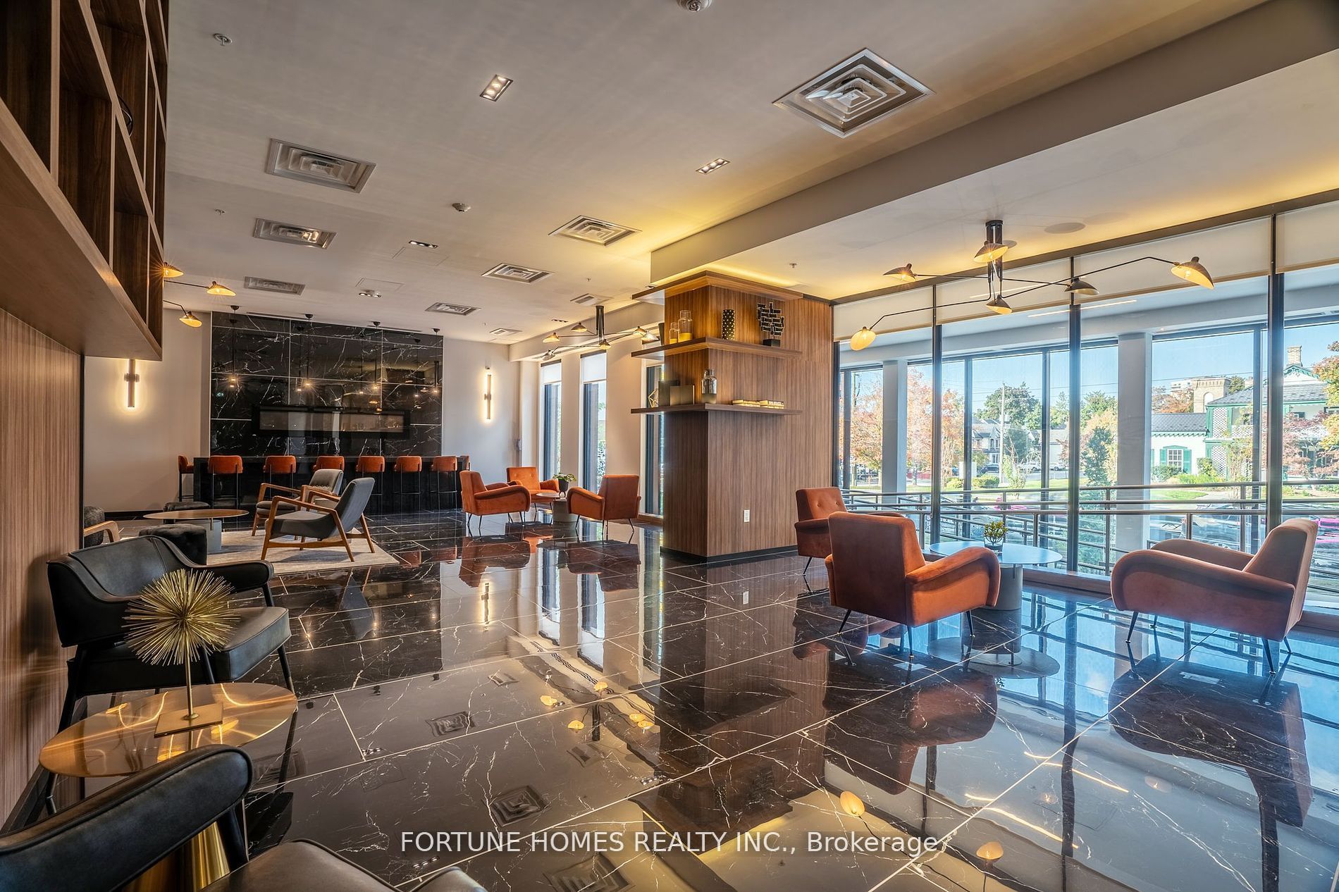 181 King Street S, #1712