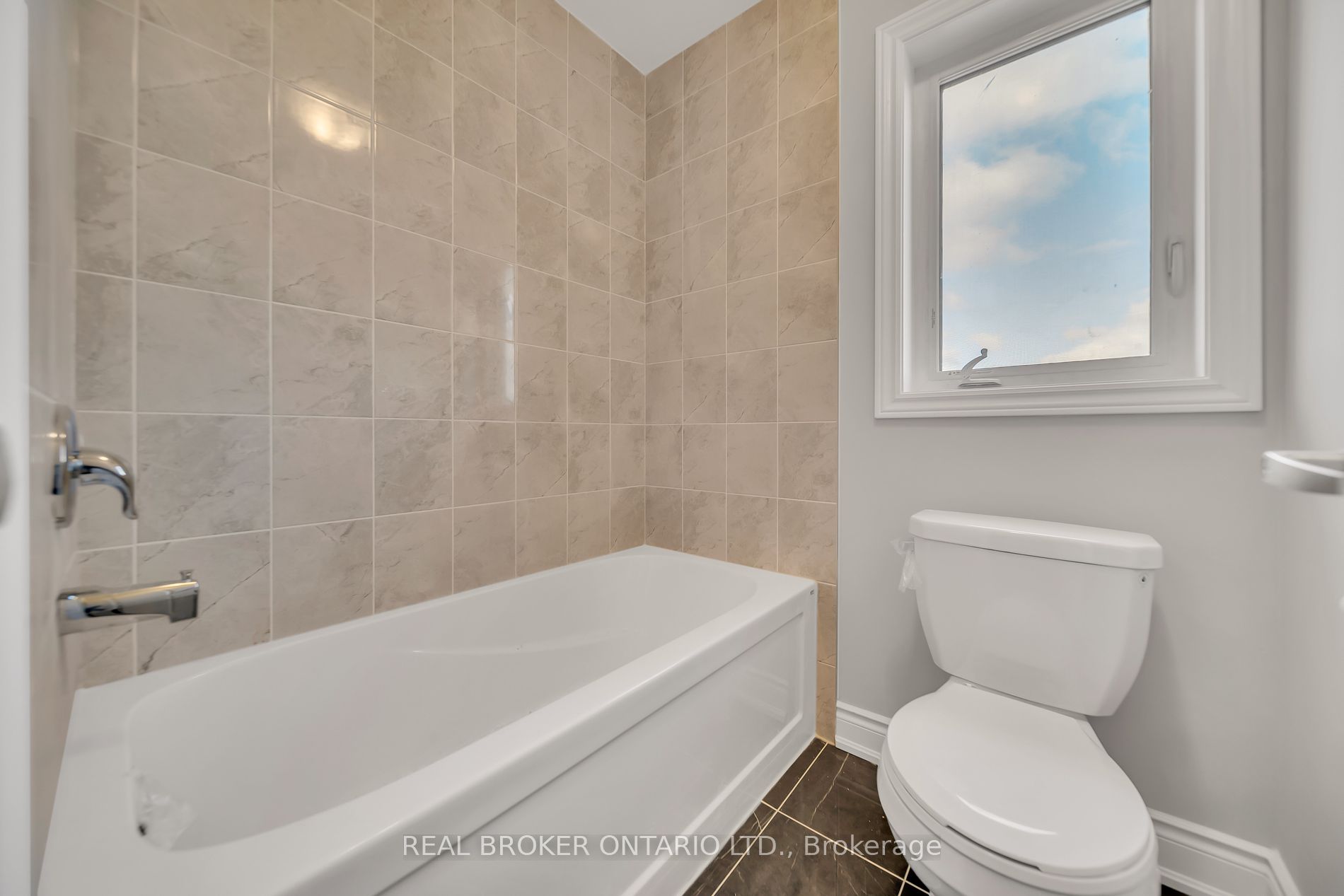 15 Venture Way