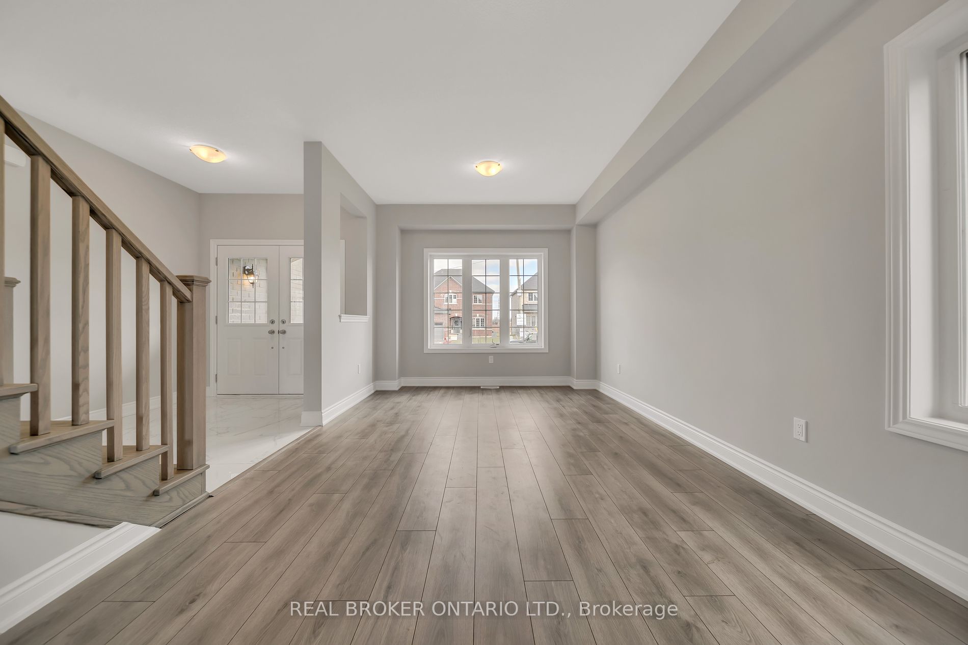 15 Venture Way