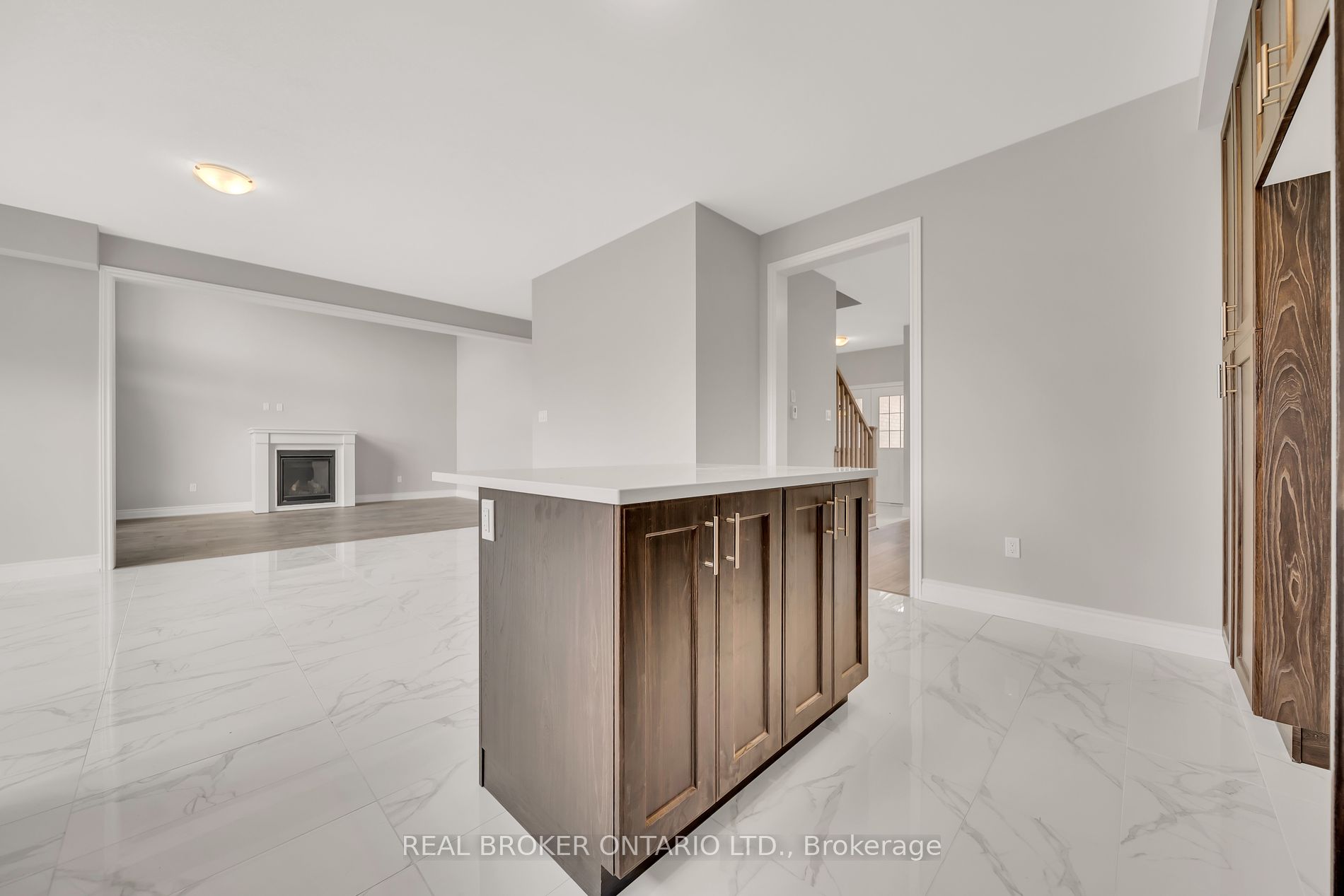 15 Venture Way