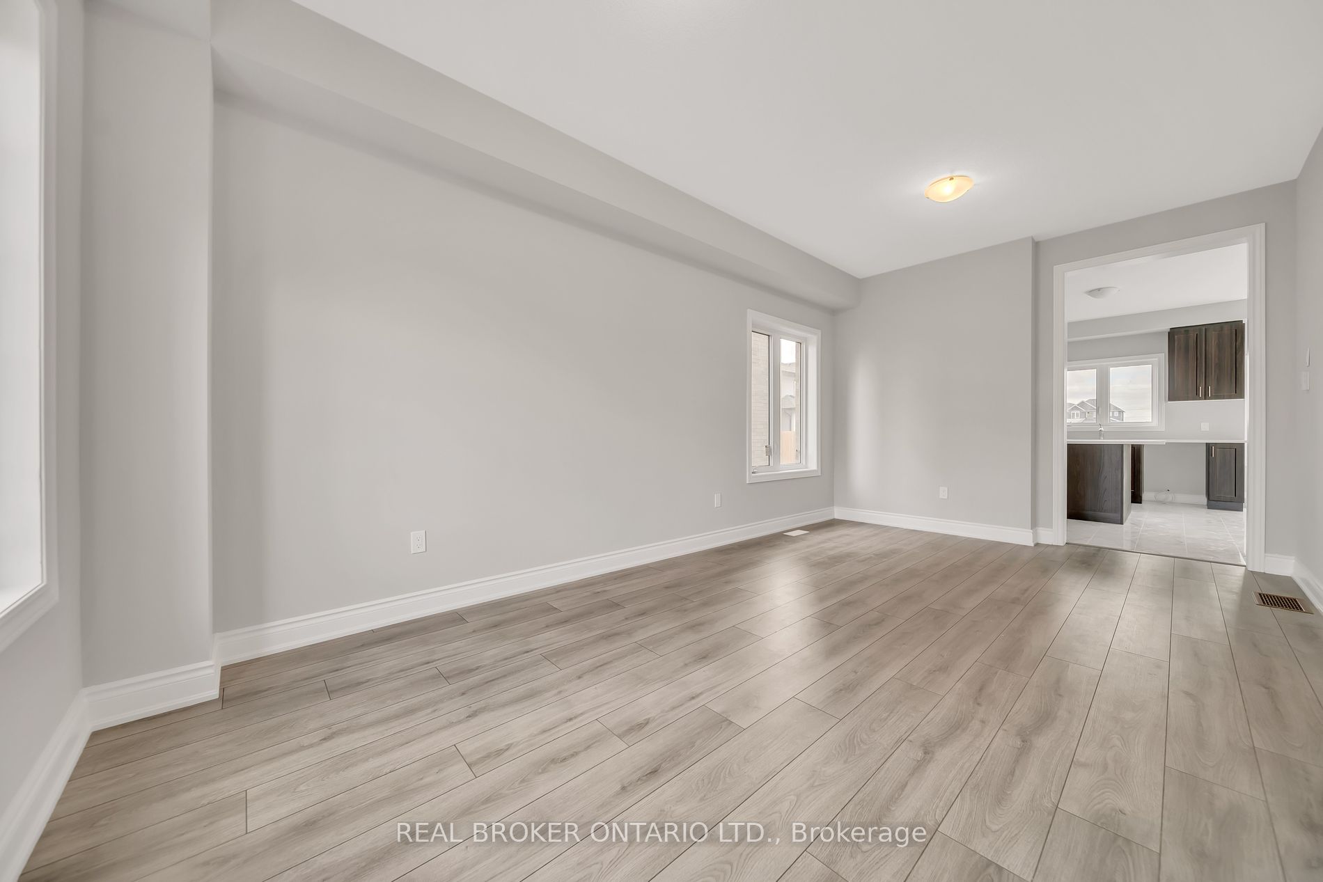 15 Venture Way