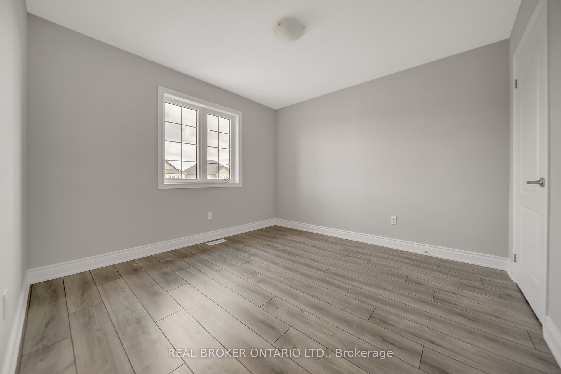 15 Venture Way