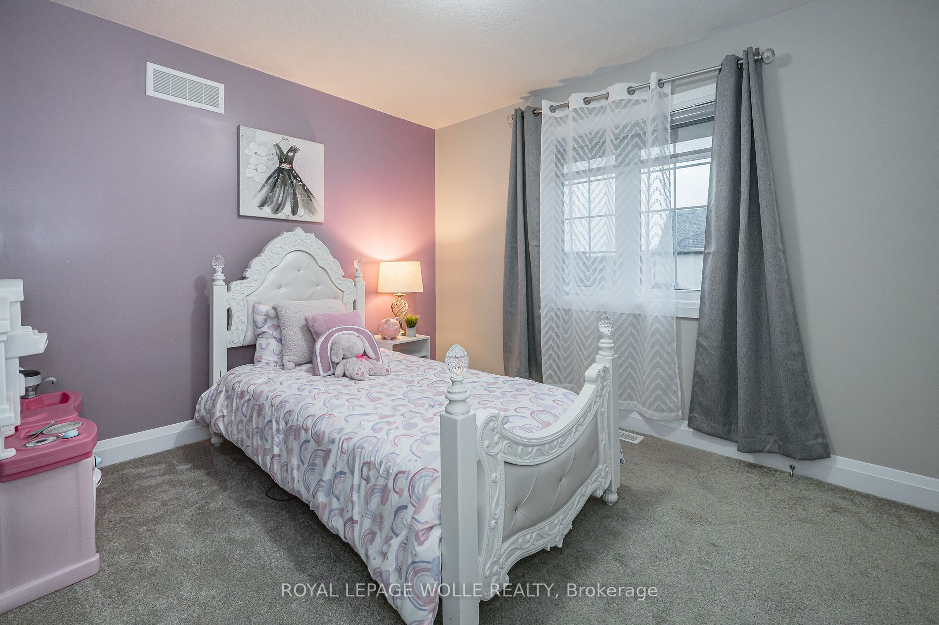 751 Wood Lily Street E