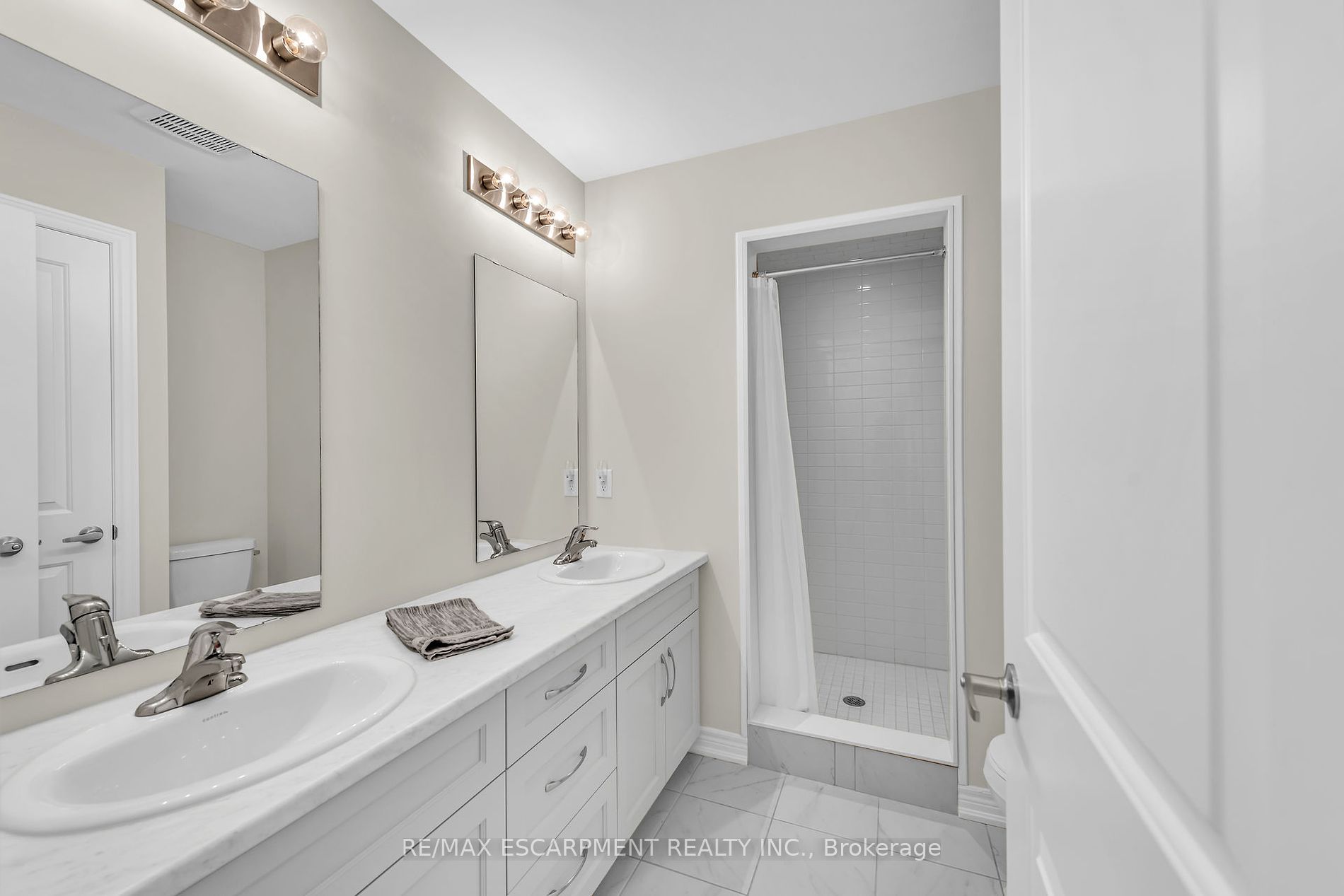 27 Rachel Dr, #21