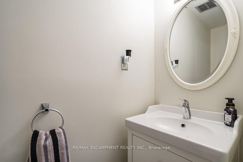 85 Albright Rd, #1