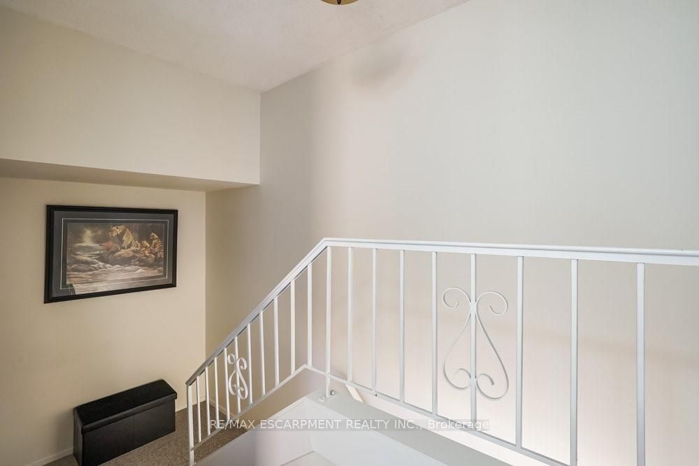 85 Albright Rd, #1
