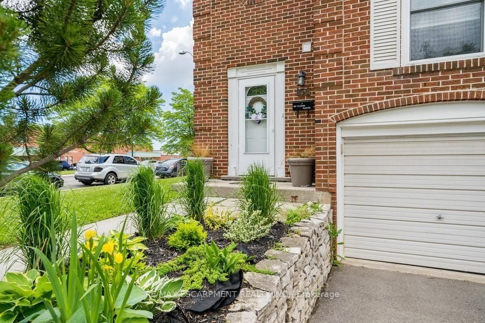 85 Albright Rd, #1