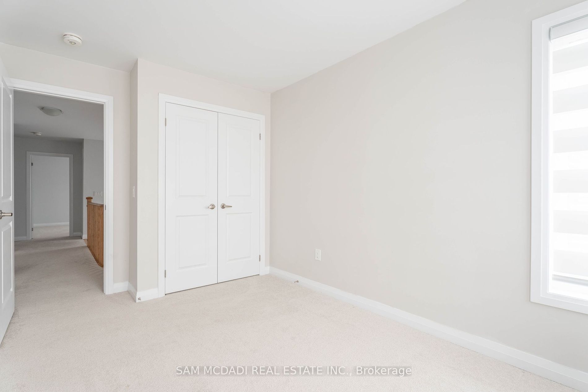 858 Sobeski Ave