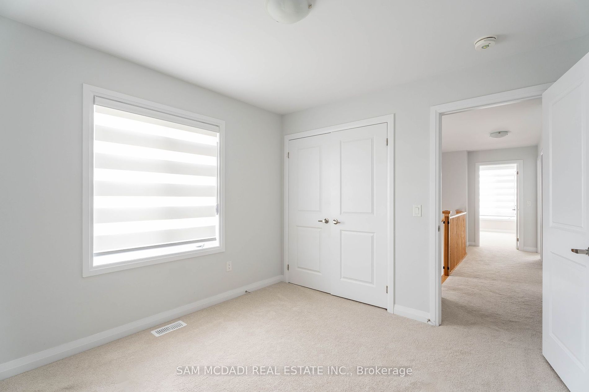 858 Sobeski Ave