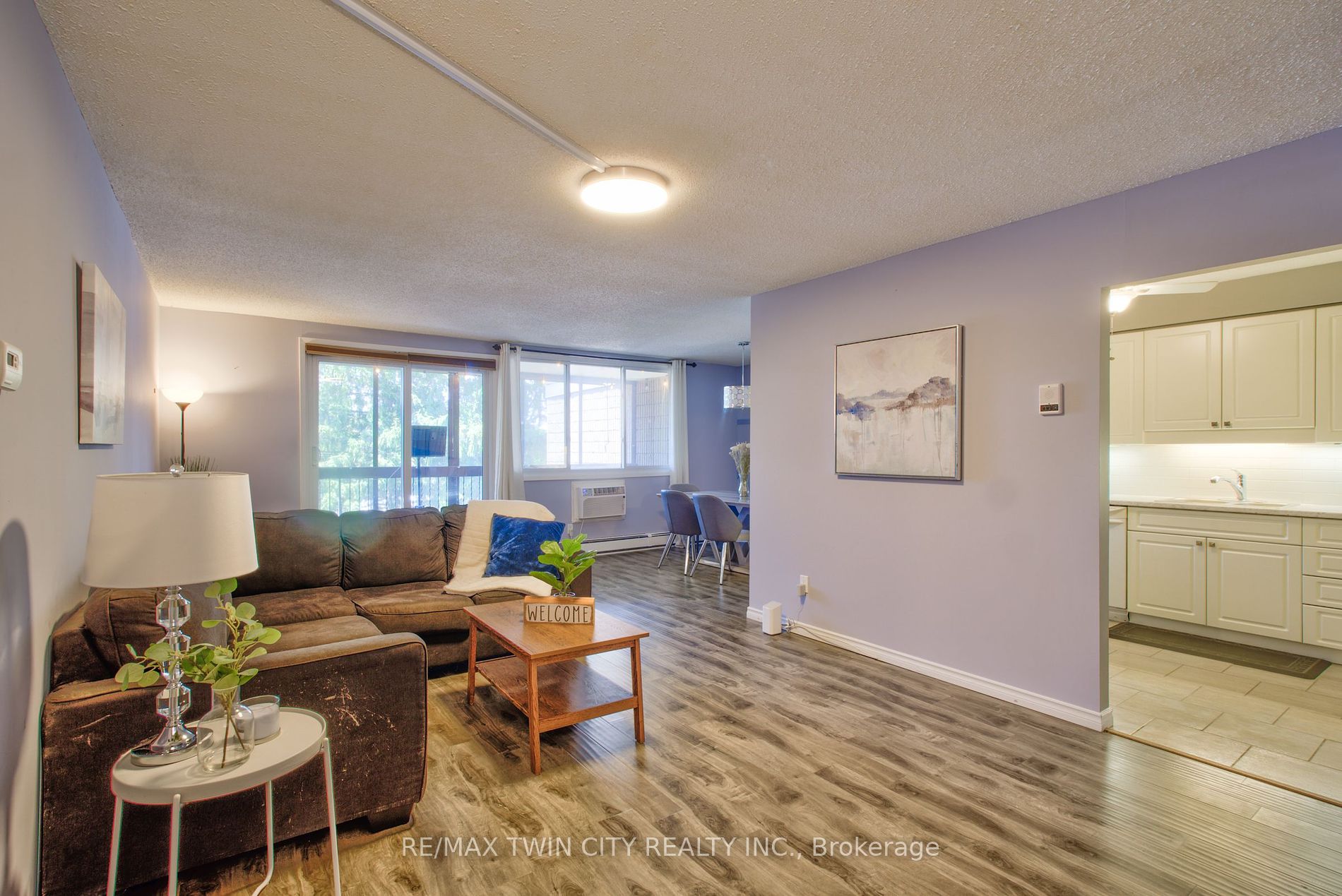 944 Caledonian View, #402