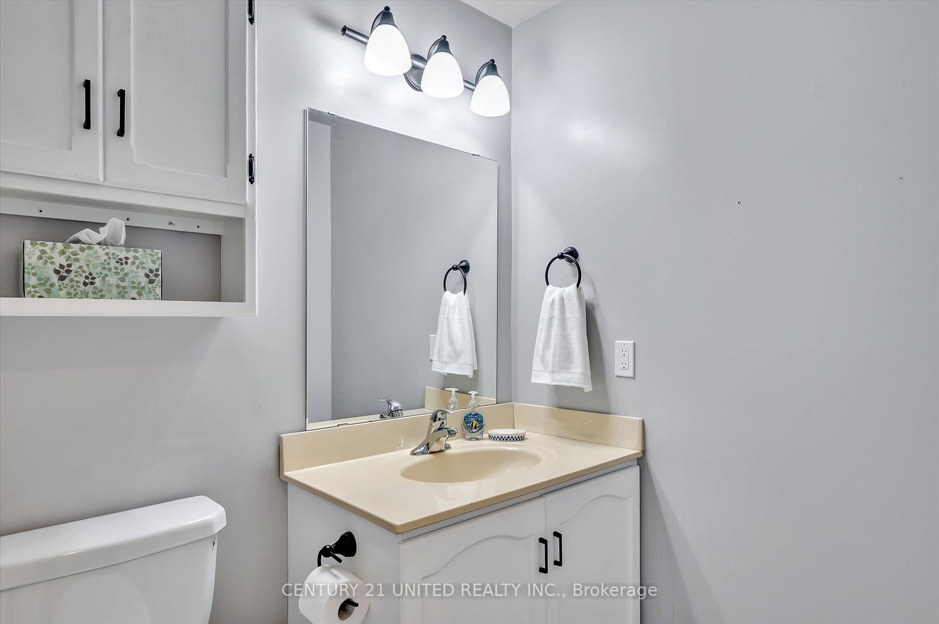 2185 Walker Ave, #204