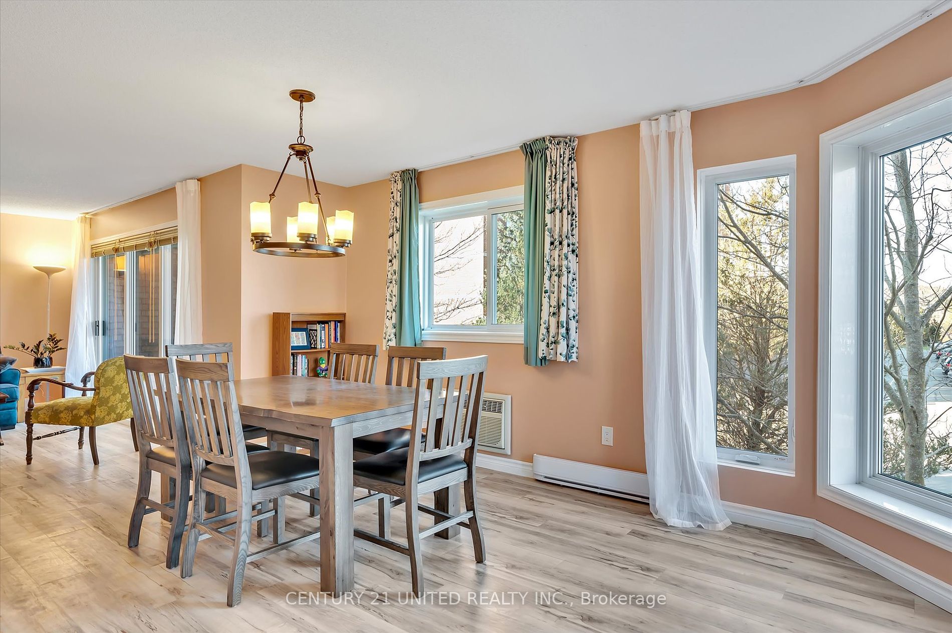 2185 Walker Ave, #204
