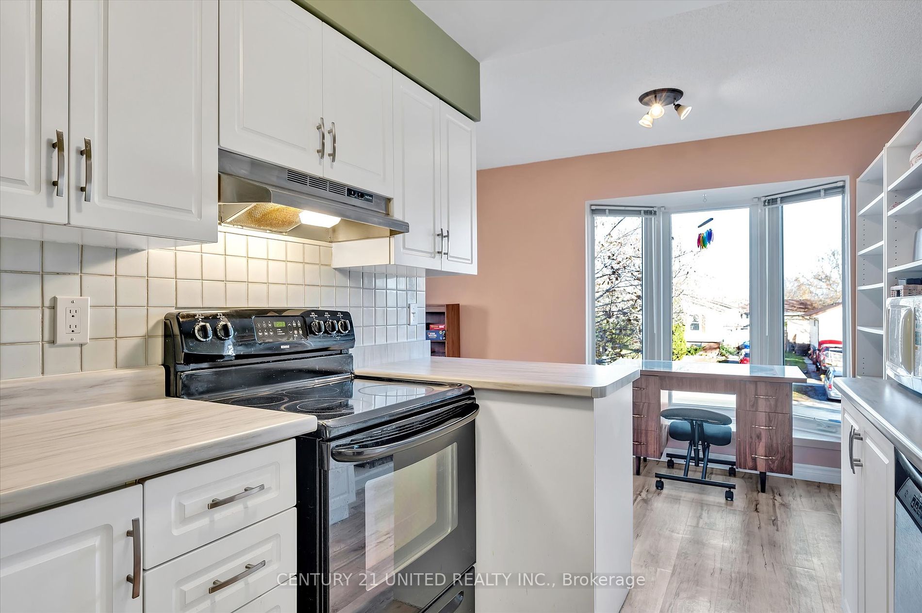 2185 Walker Ave, #204