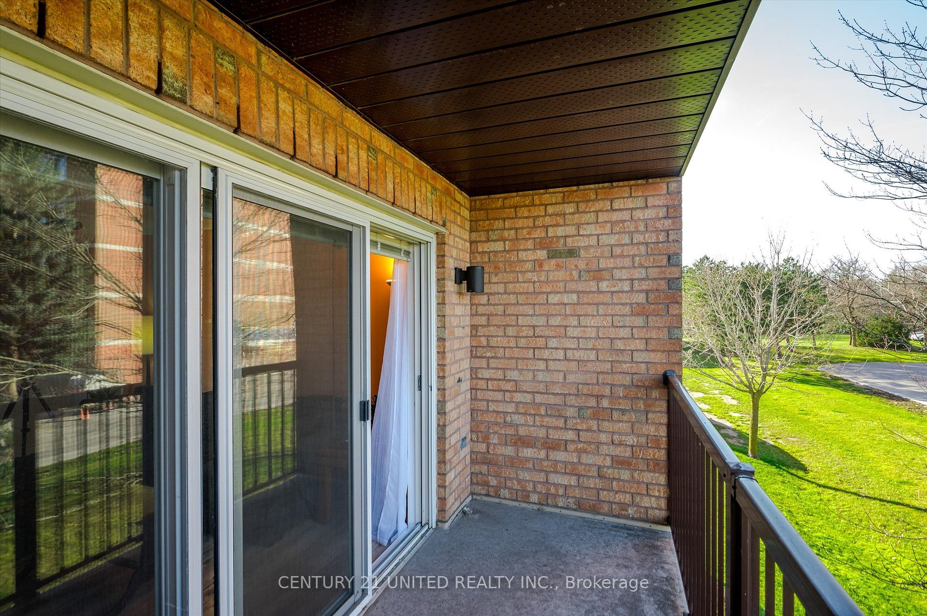2185 Walker Ave, #204
