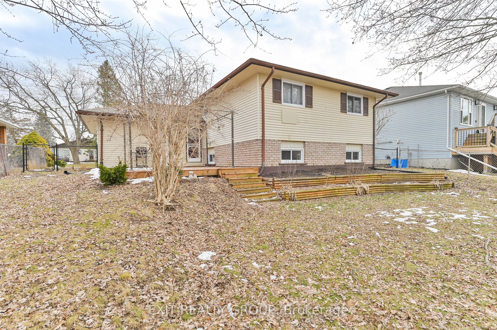 92 Maple Drive
