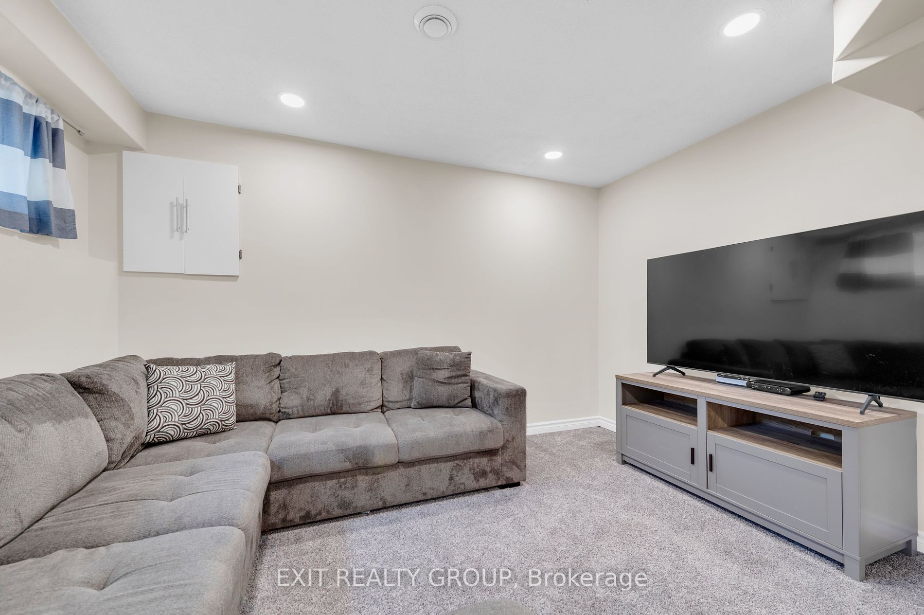 92 Maple Drive