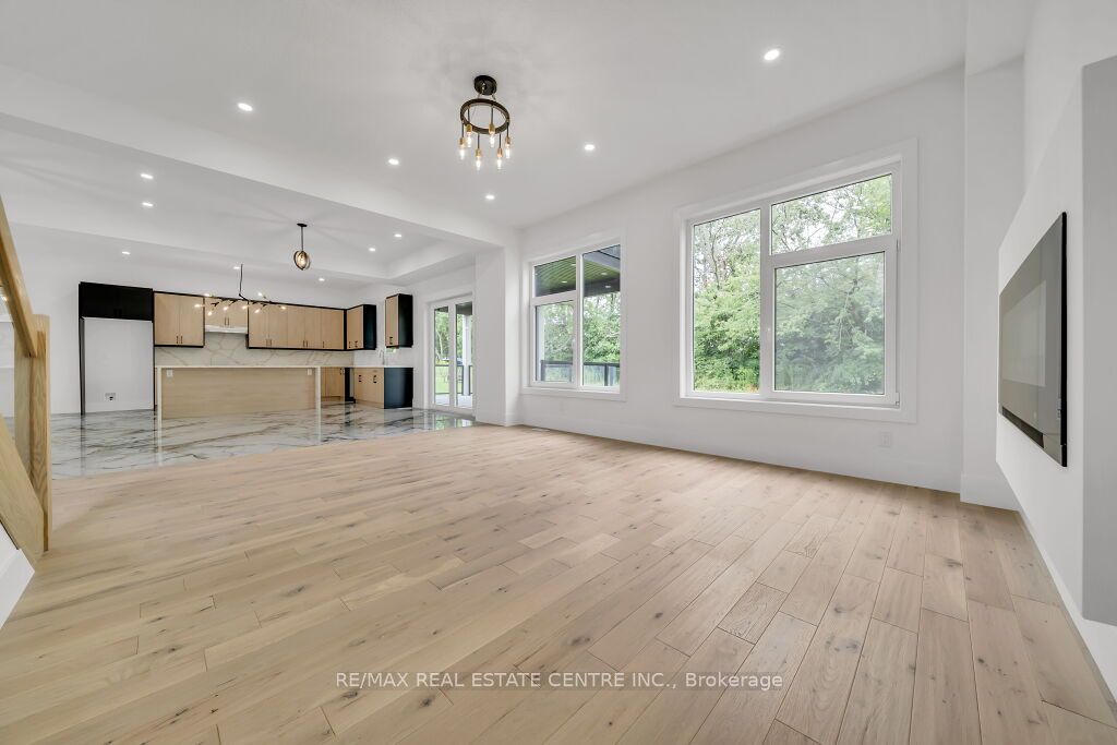 2152 Tripp Drive