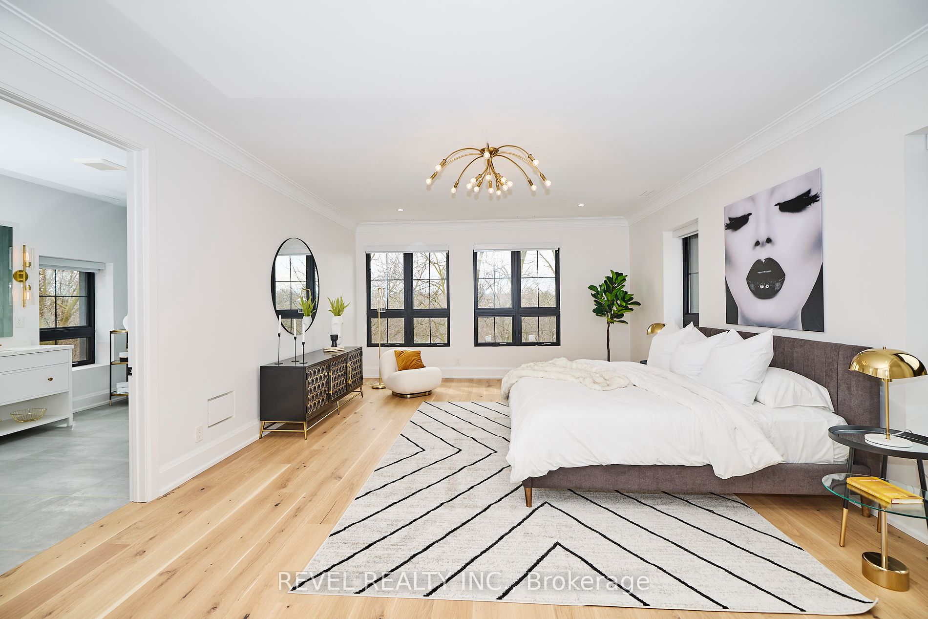 29 Yates St