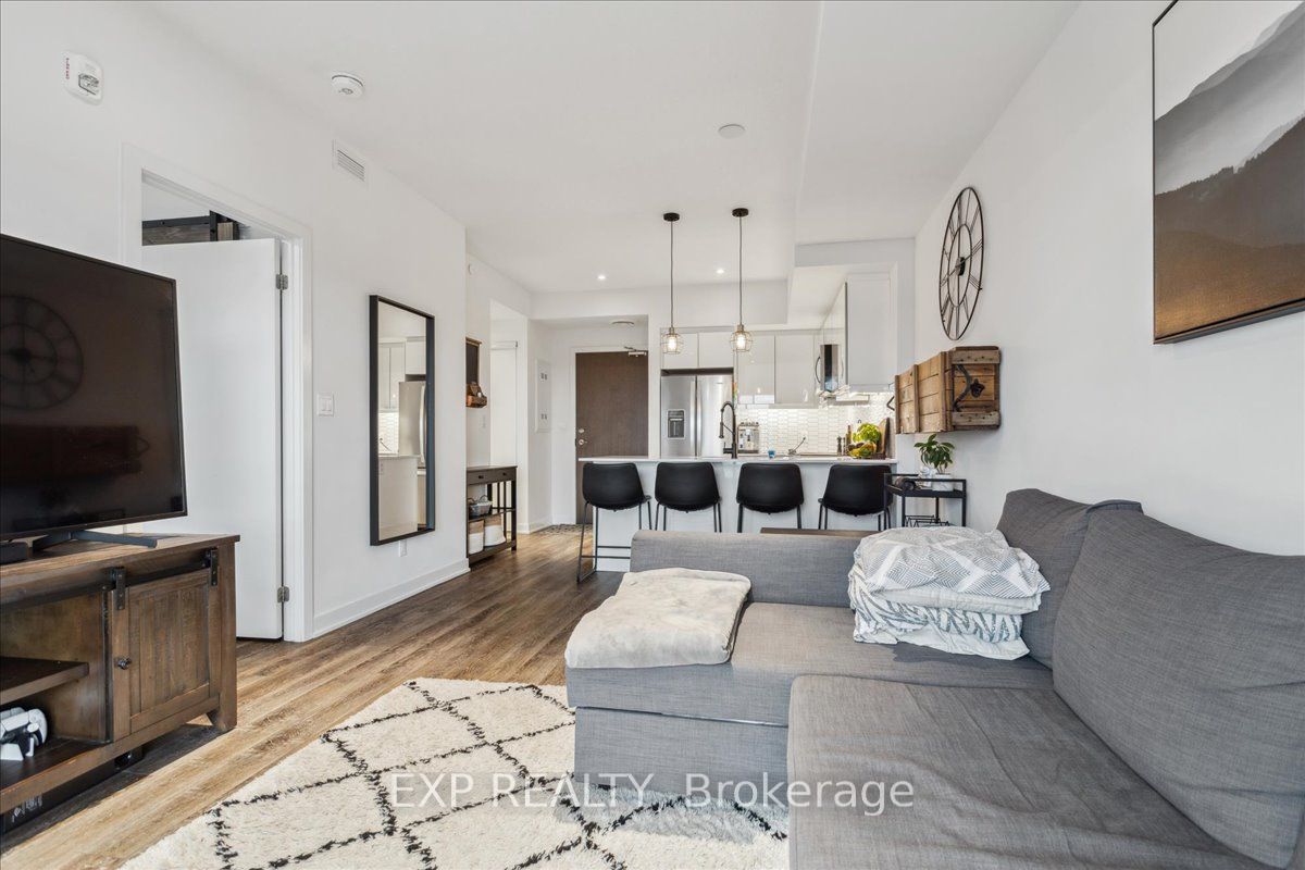 16 Markle Crescent #513