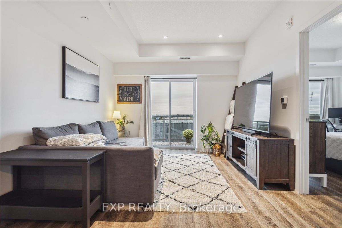 16 Markle Crescent #513