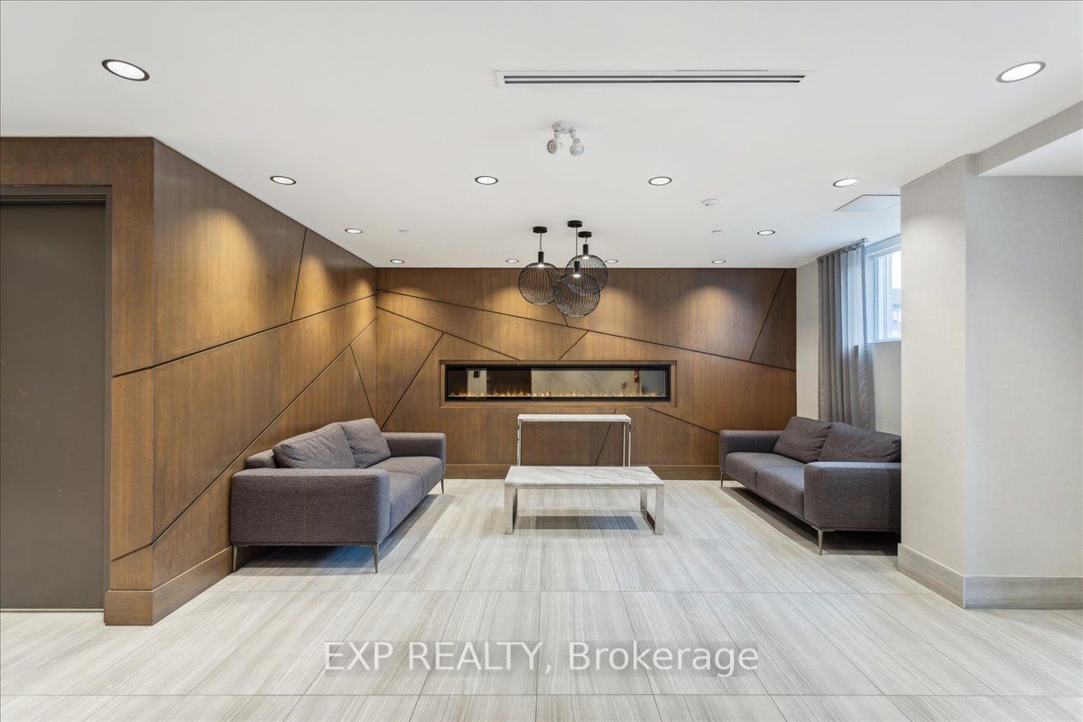 16 Markle Crescent #513