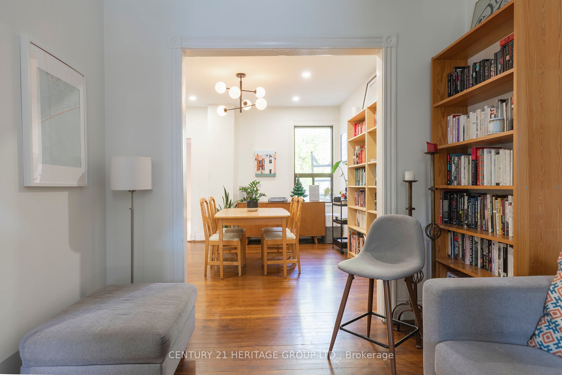 35 Francis St