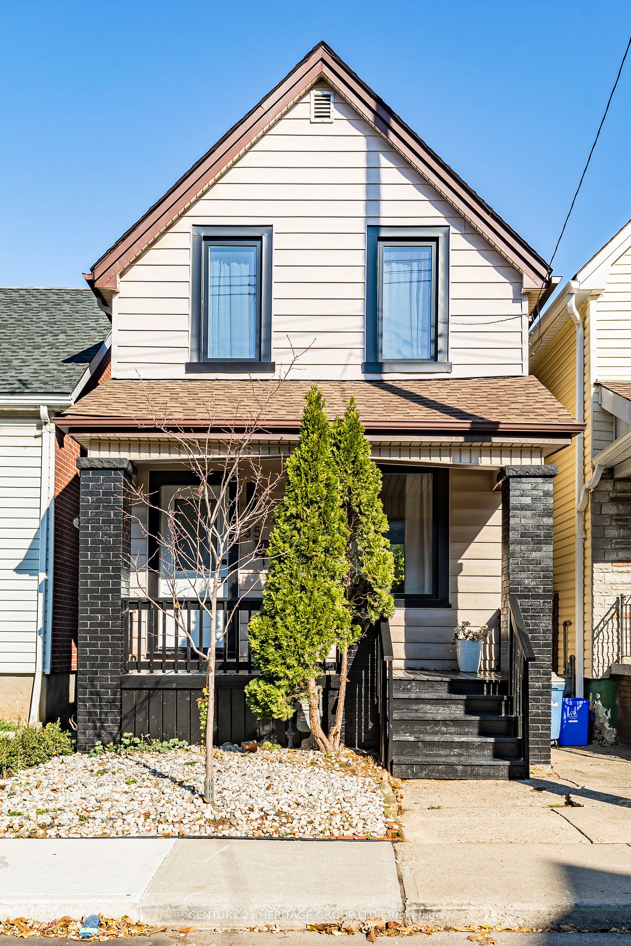 35 Francis St