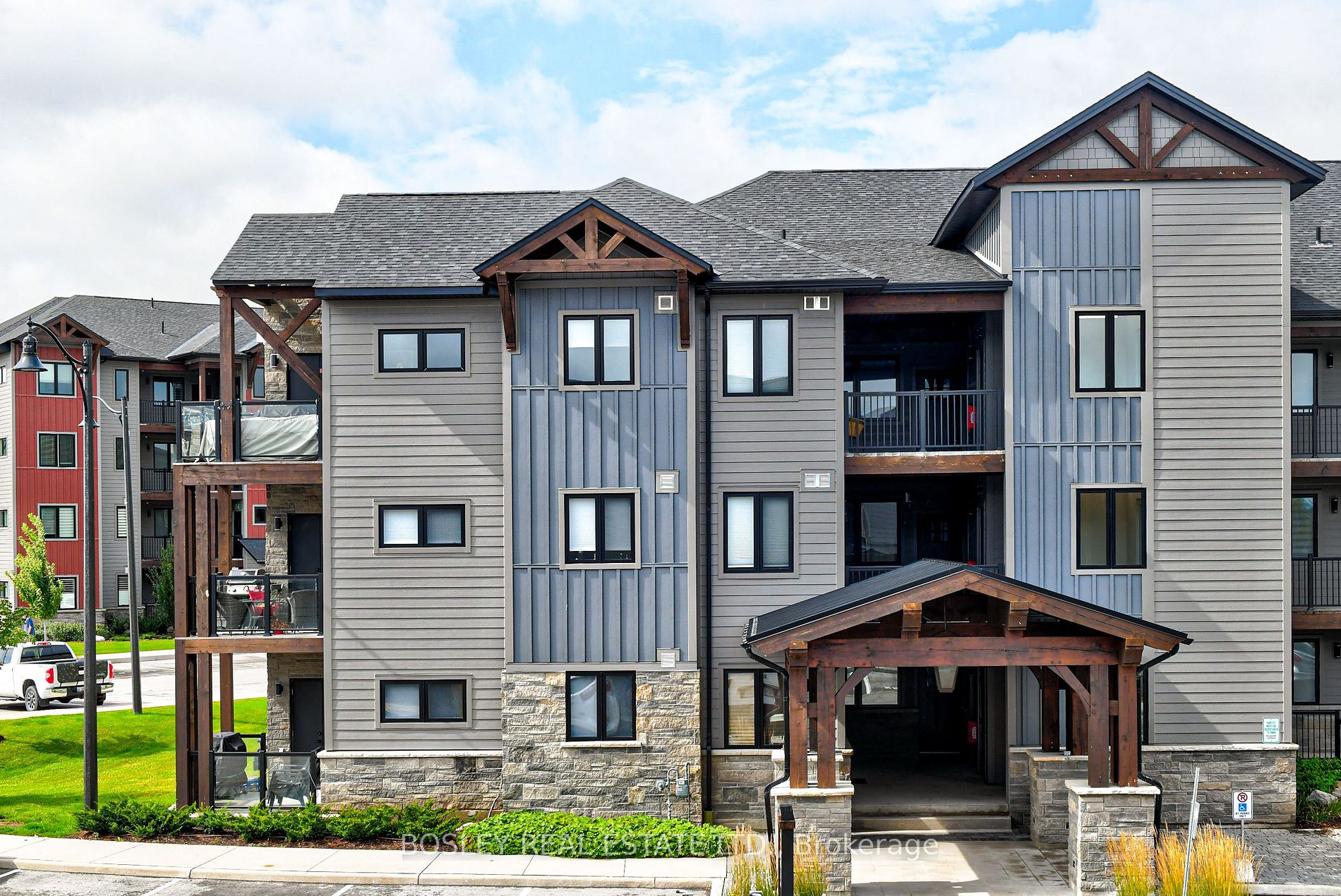 10 Beausoleil Lane #102