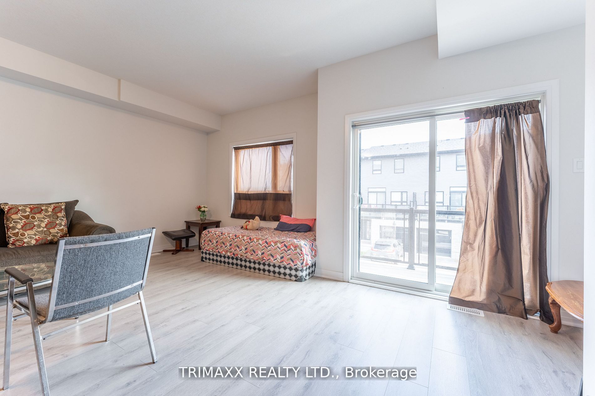 51 Sparrow Ave, #34