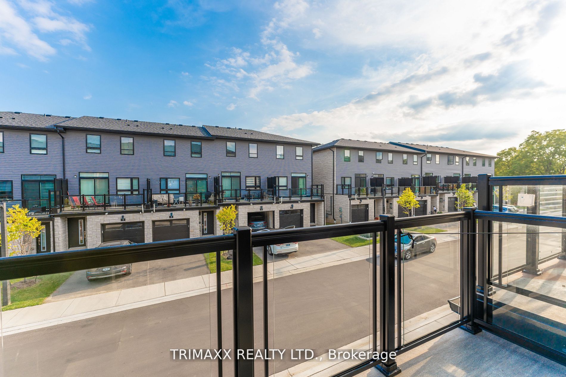 51 Sparrow Ave, #34