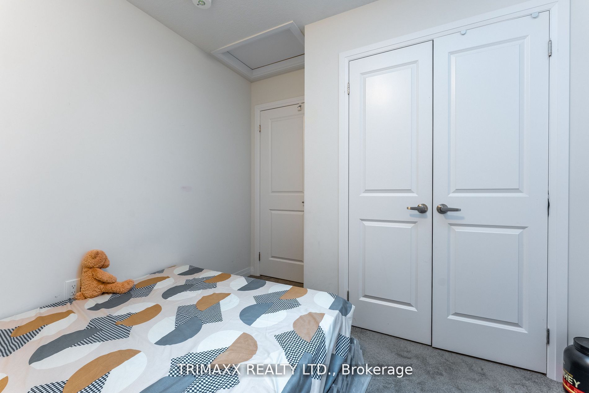 51 Sparrow Ave, #34