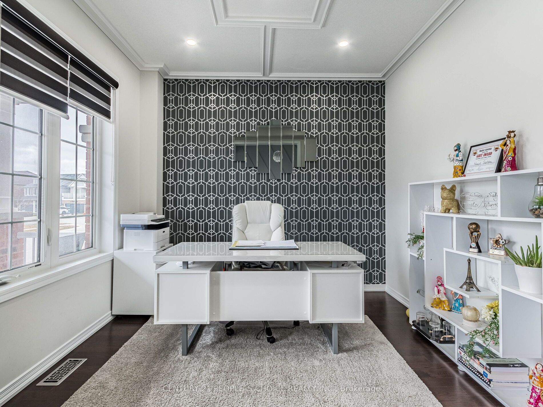 5 Burgess Cres