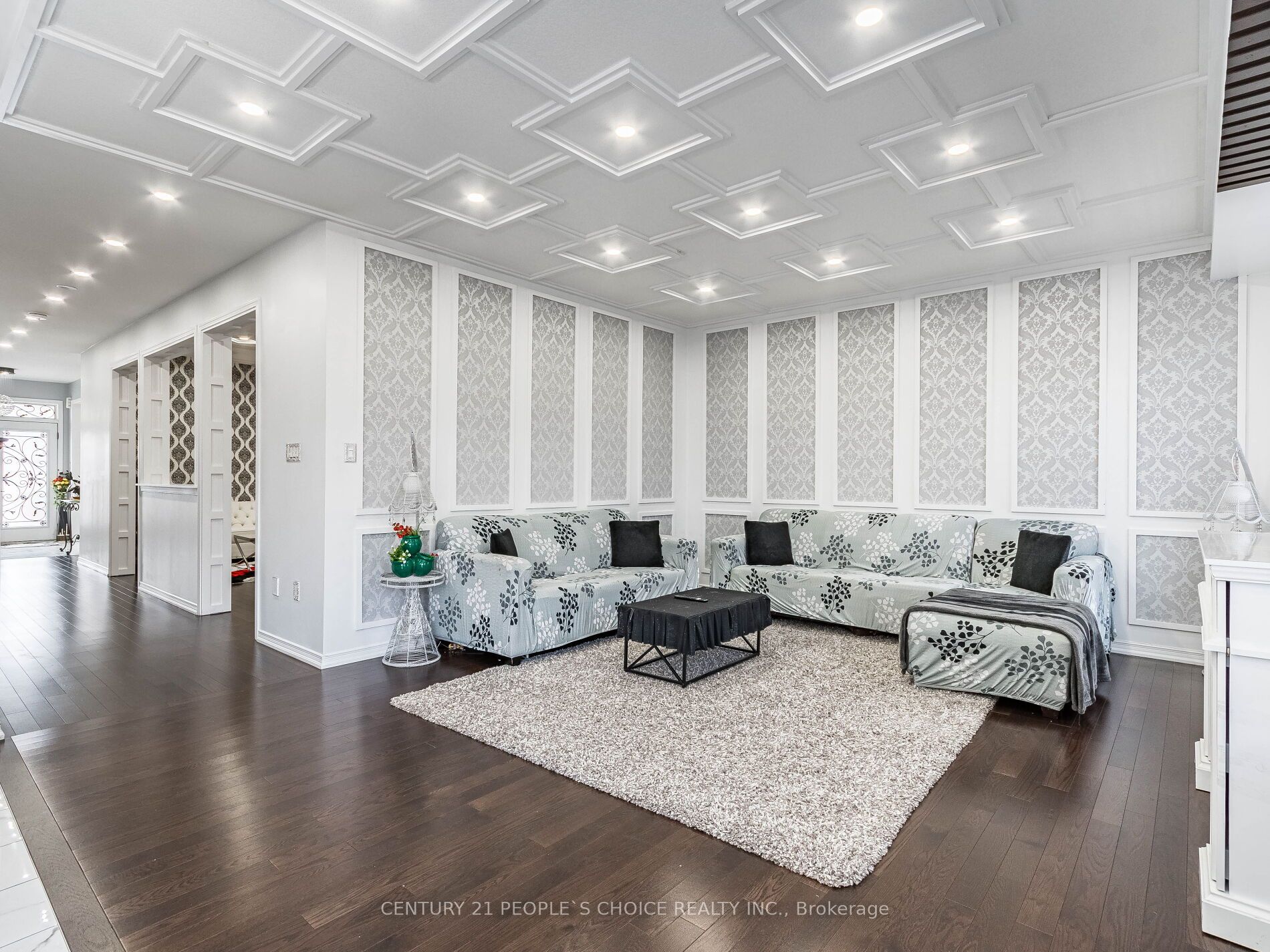 5 Burgess Cres
