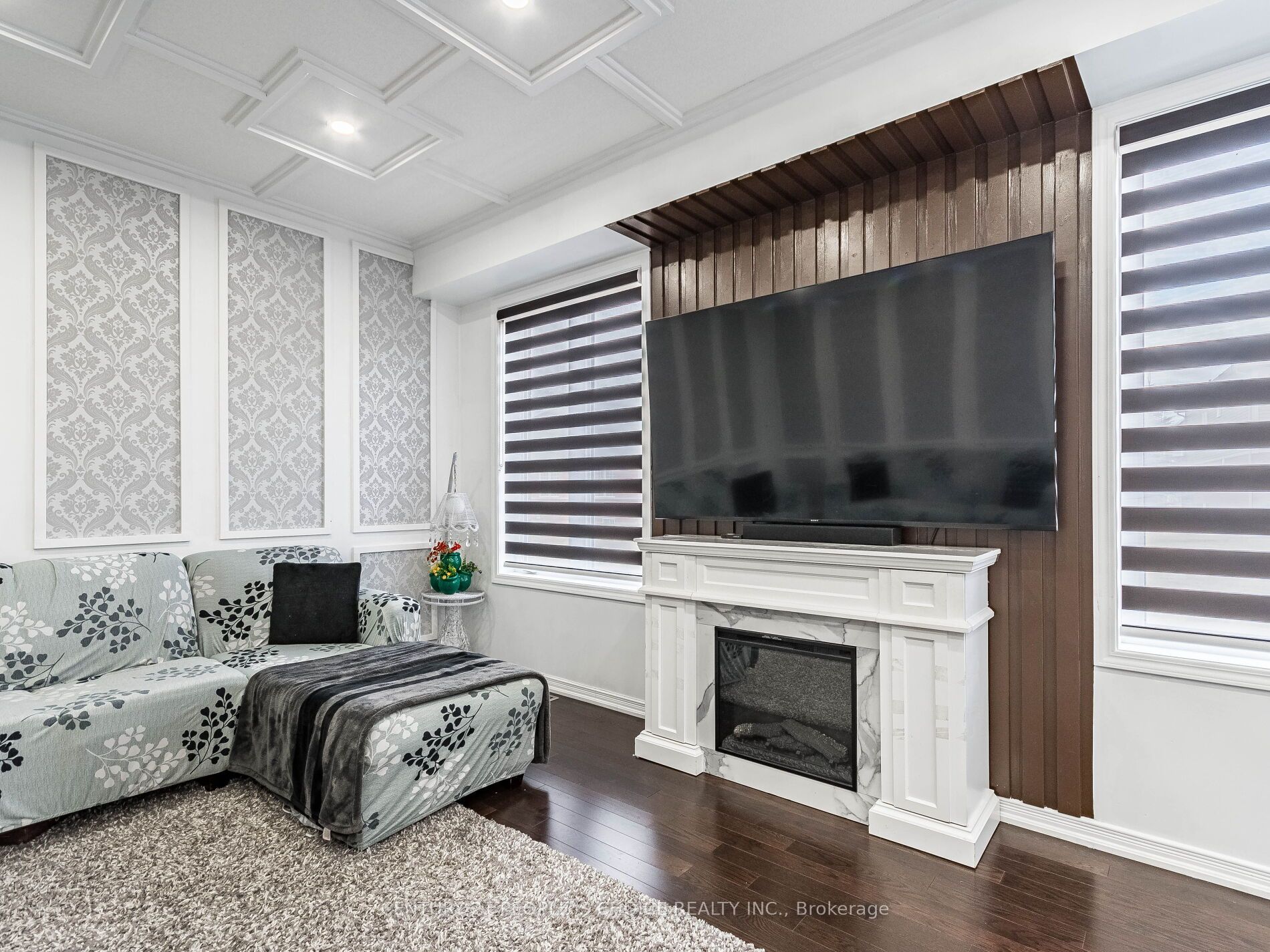 5 Burgess Cres