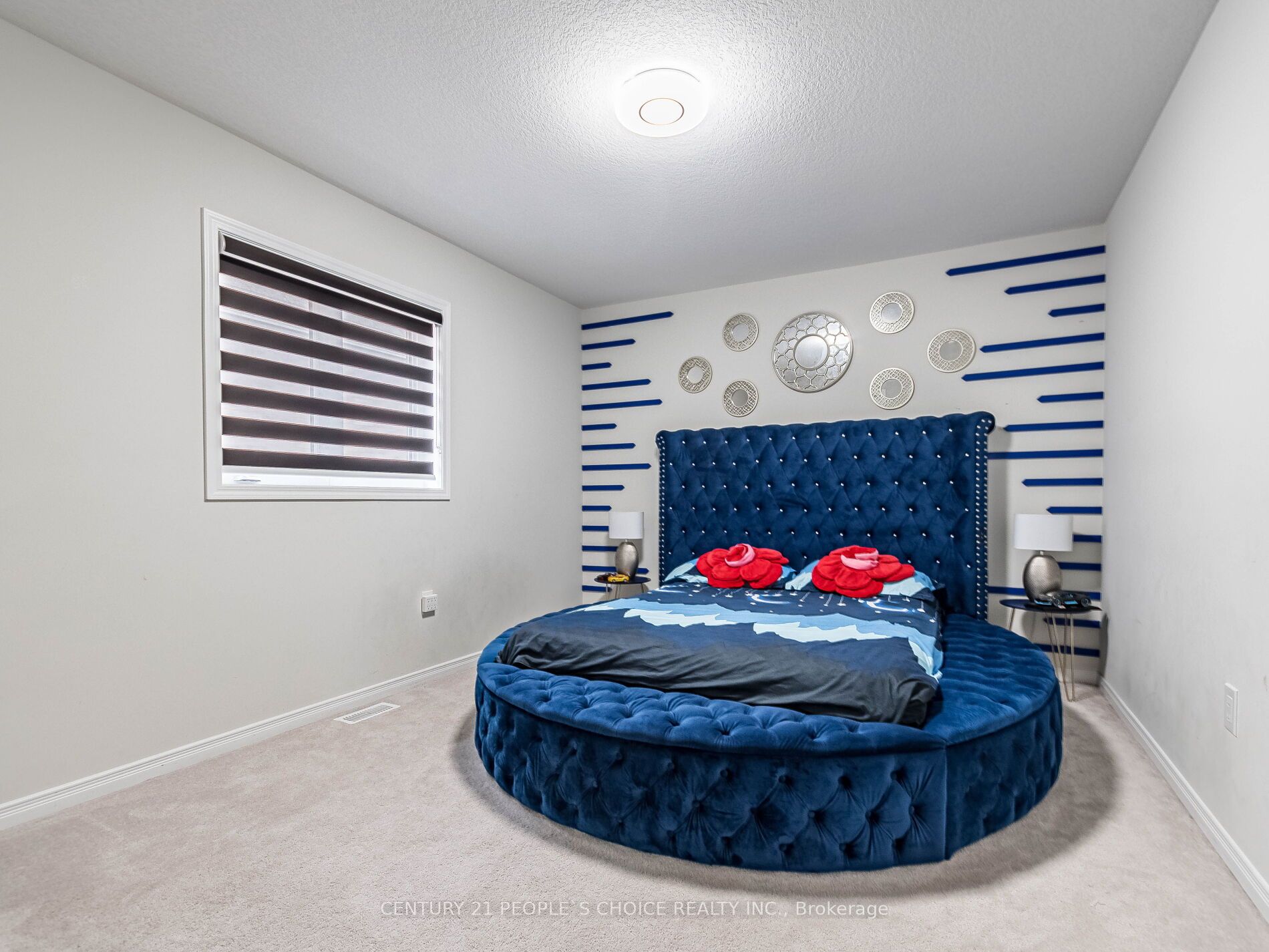 5 Burgess Cres