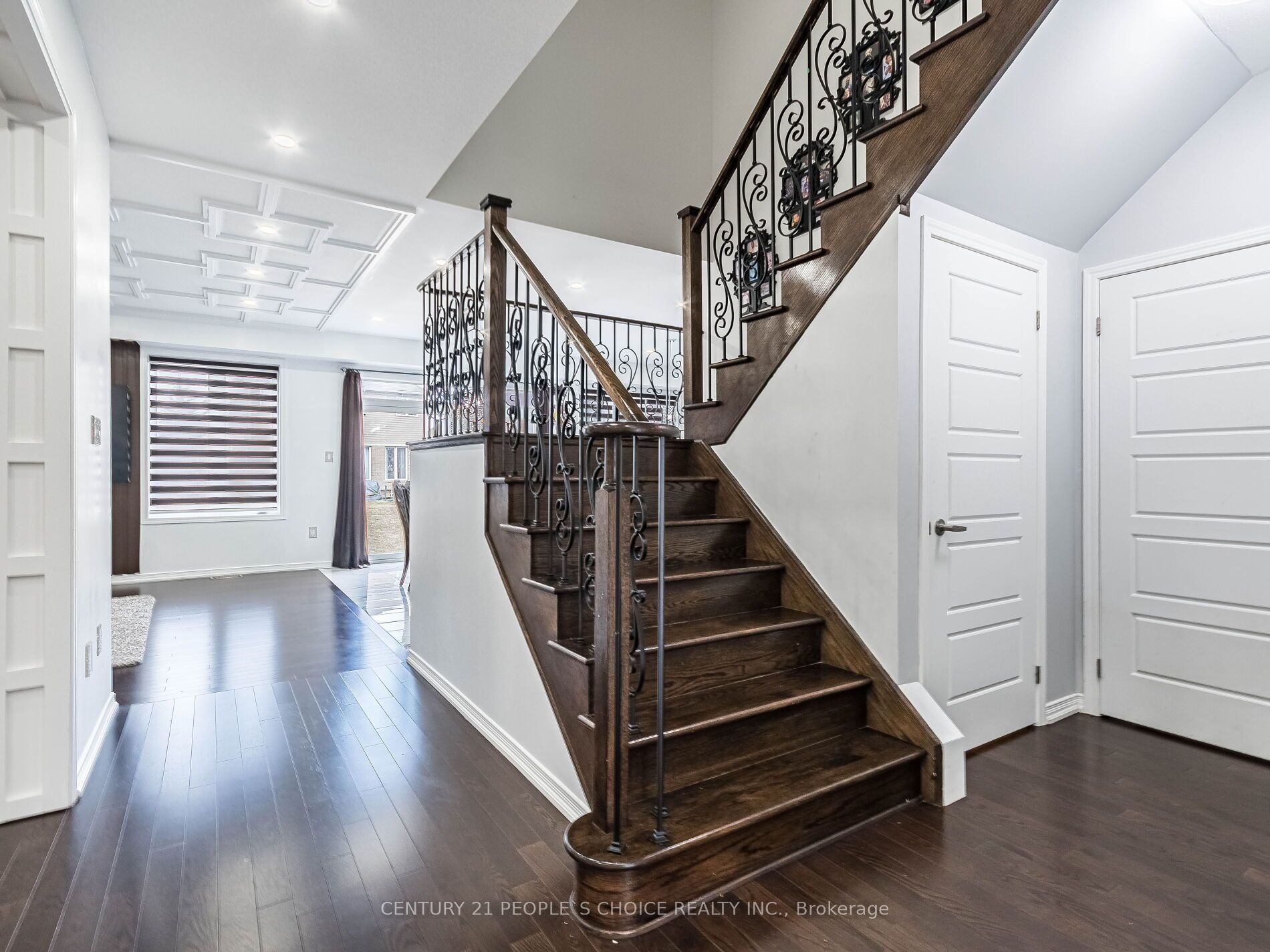 5 Burgess Cres