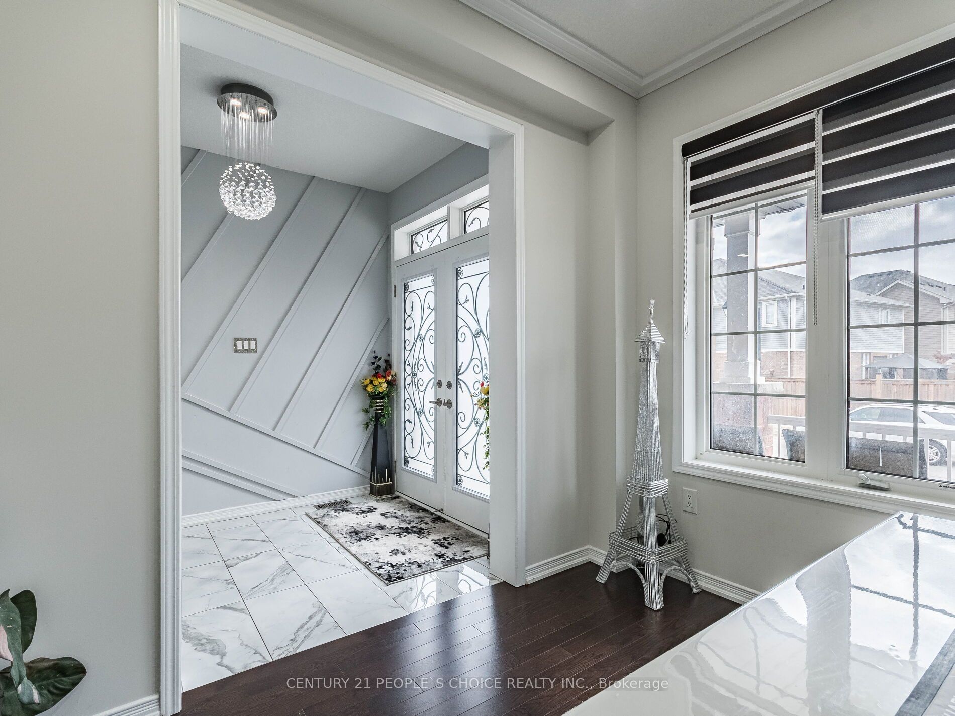 5 Burgess Cres