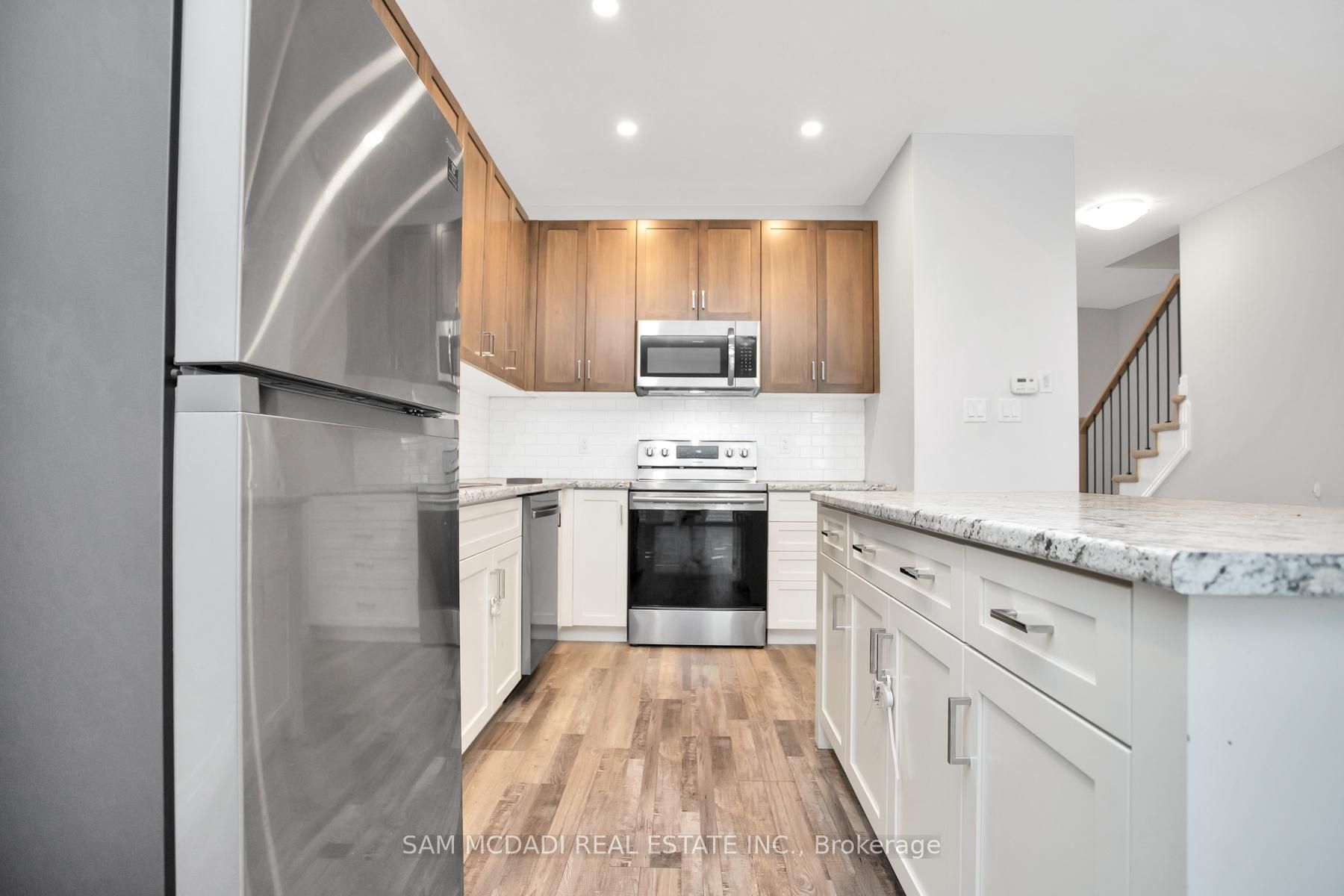 1023 Devonshire Ave, #8