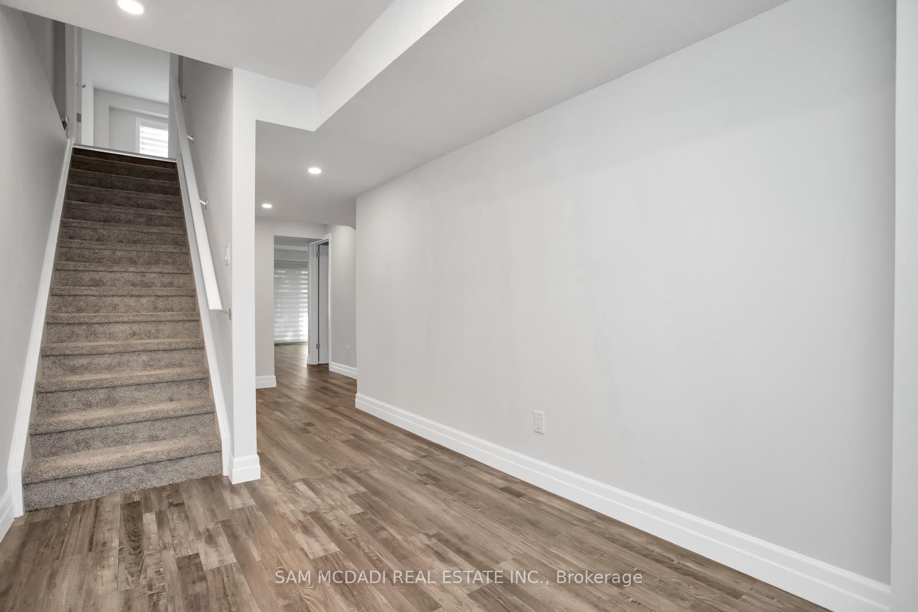 1023 Devonshire Ave, #8
