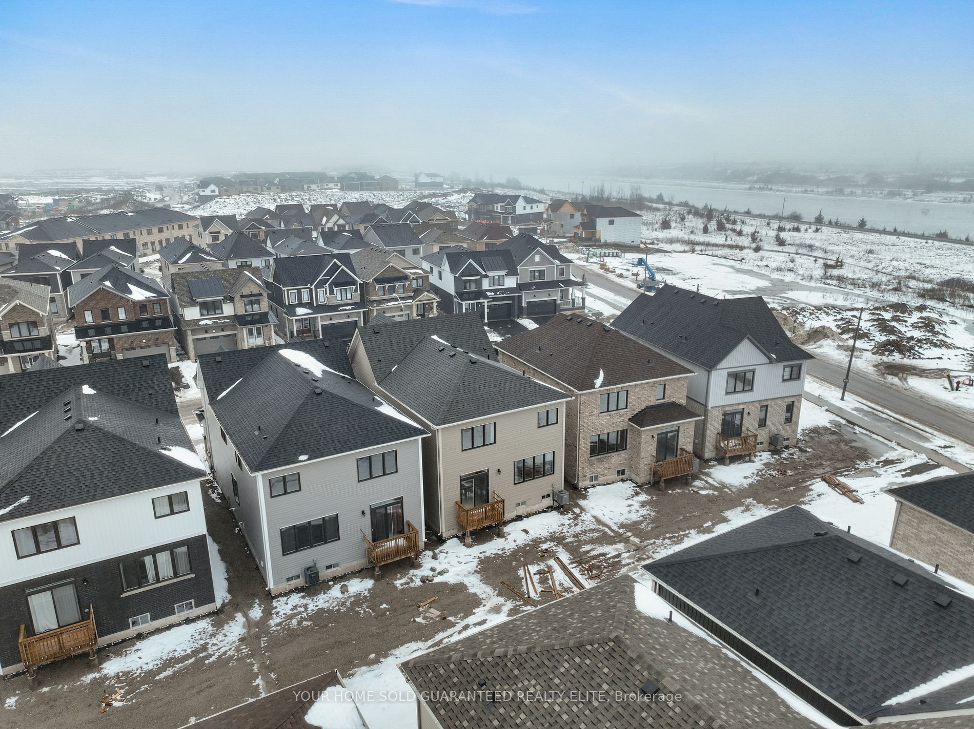 25 Downriver Dr