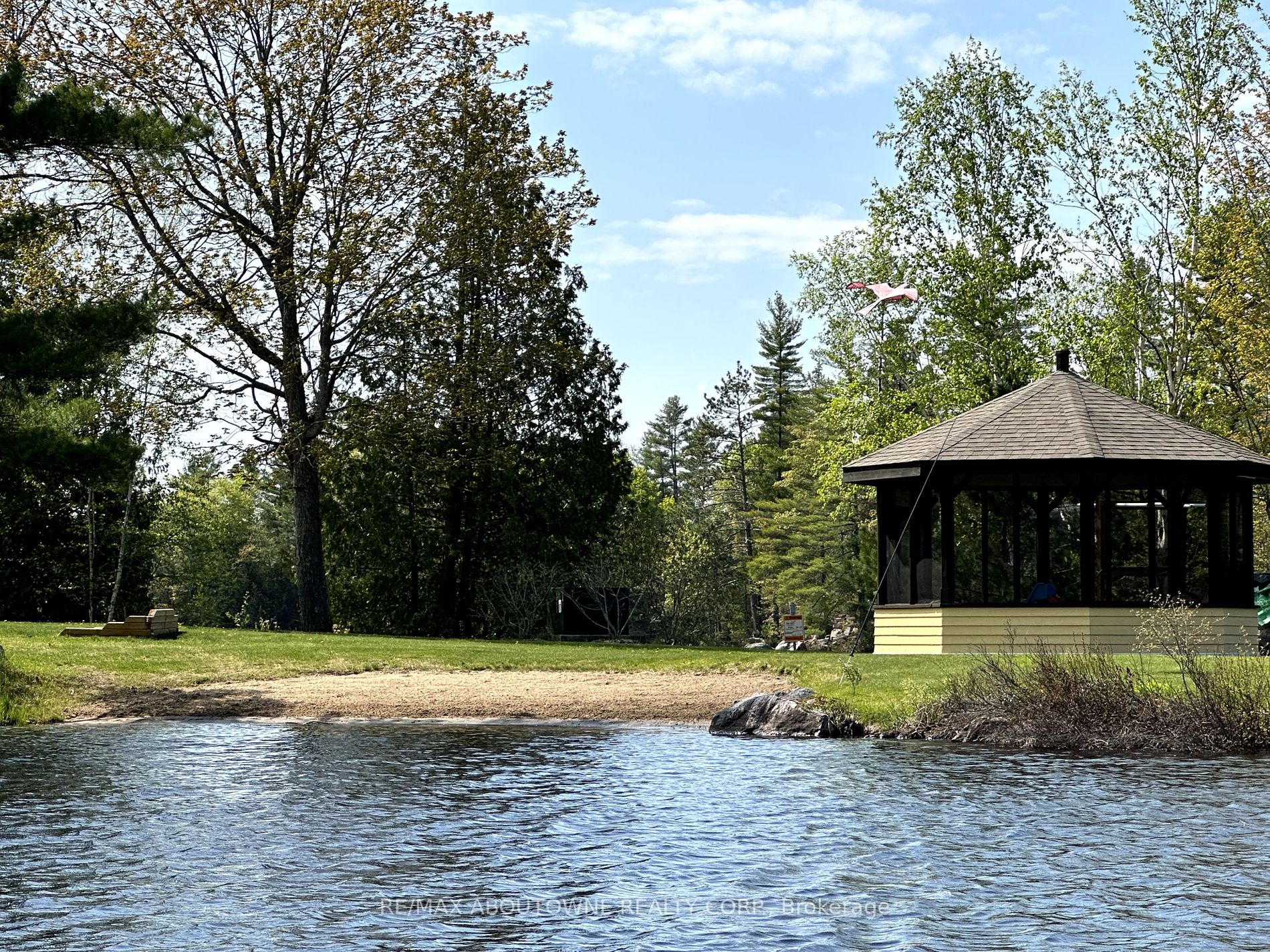 1579 Anstruther Lake Road #20